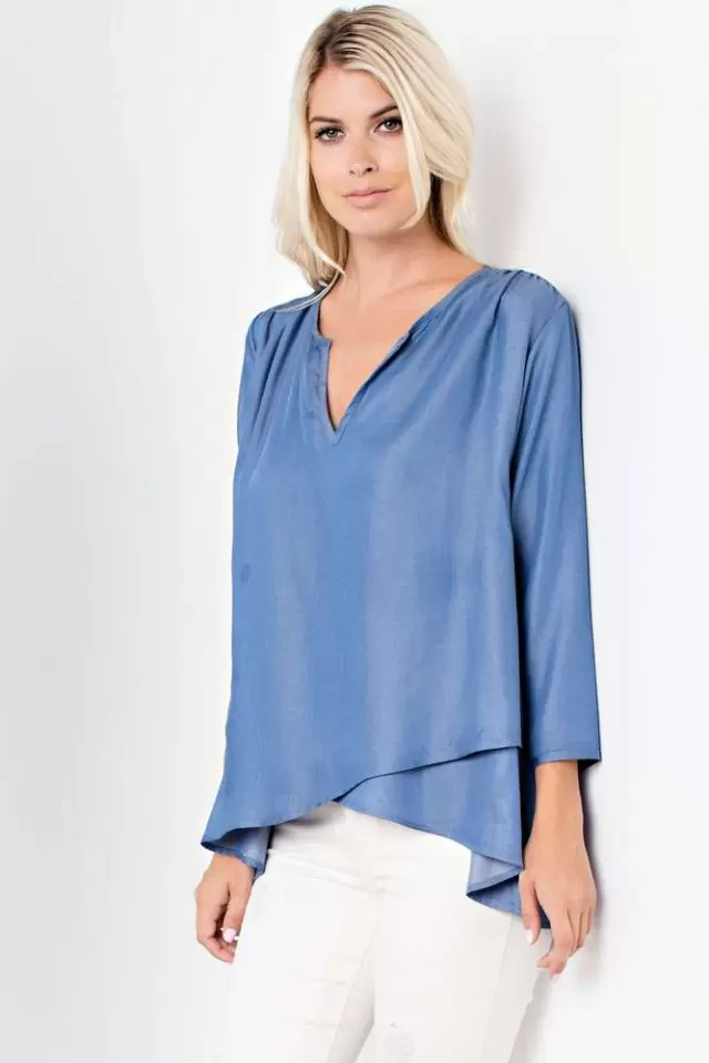 wholesale clothing open v-neck solid top 143Story